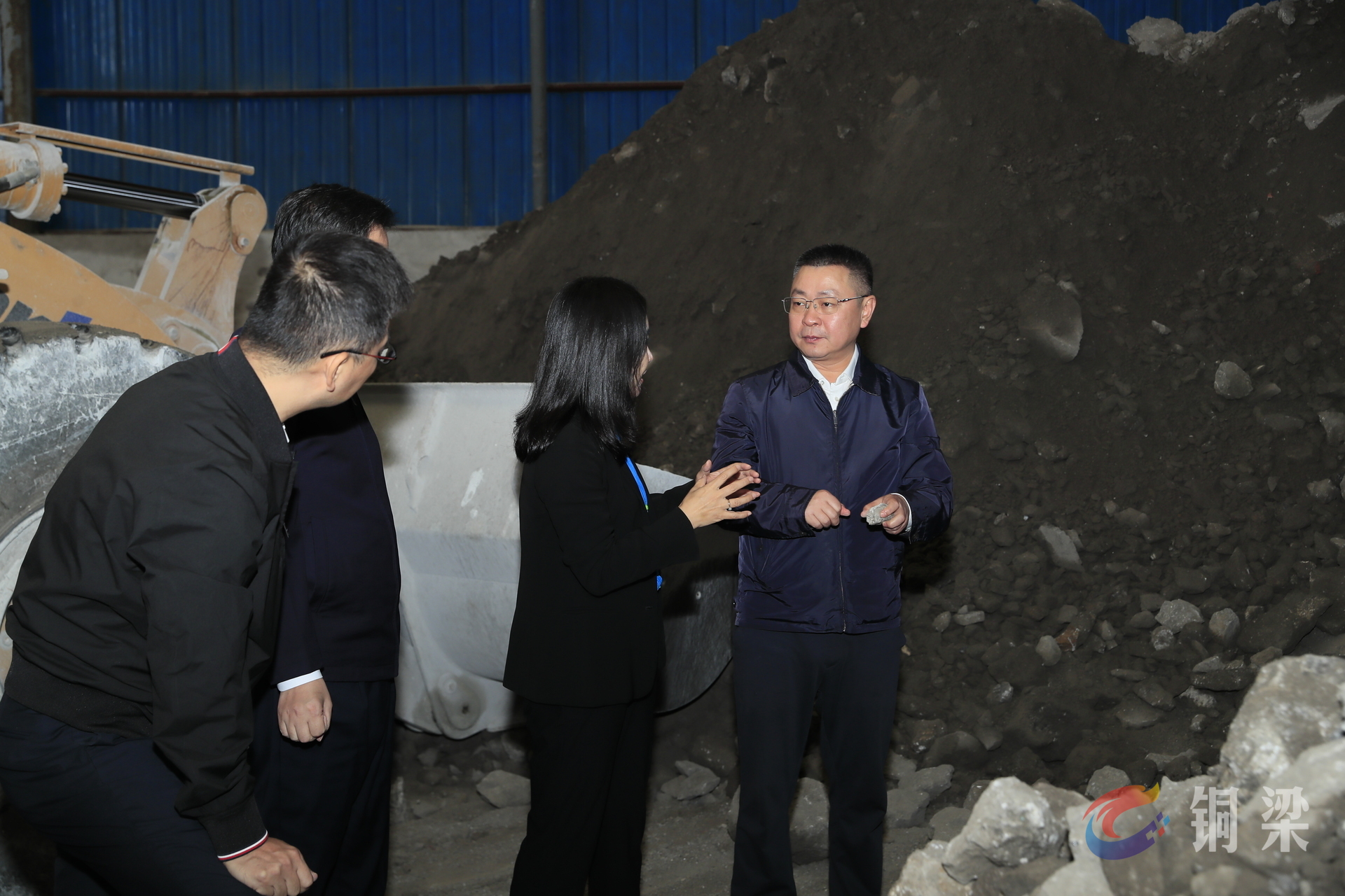 皮涛调研老旧矿区保护和企业安全生产工作
